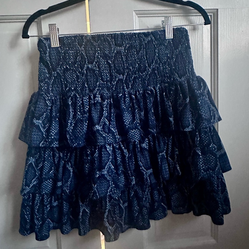 MICHAEL Michael Kors Blue Snake Print Tiered Ruffle Skirt smocked waist - Picture 3 of 4